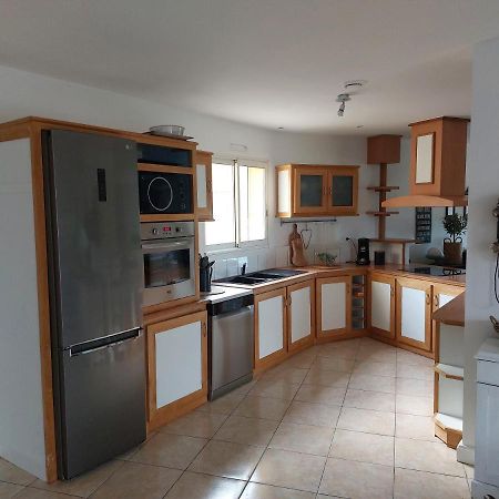 Beautiful Villa With A Stunning View Roujan Exteriör bild