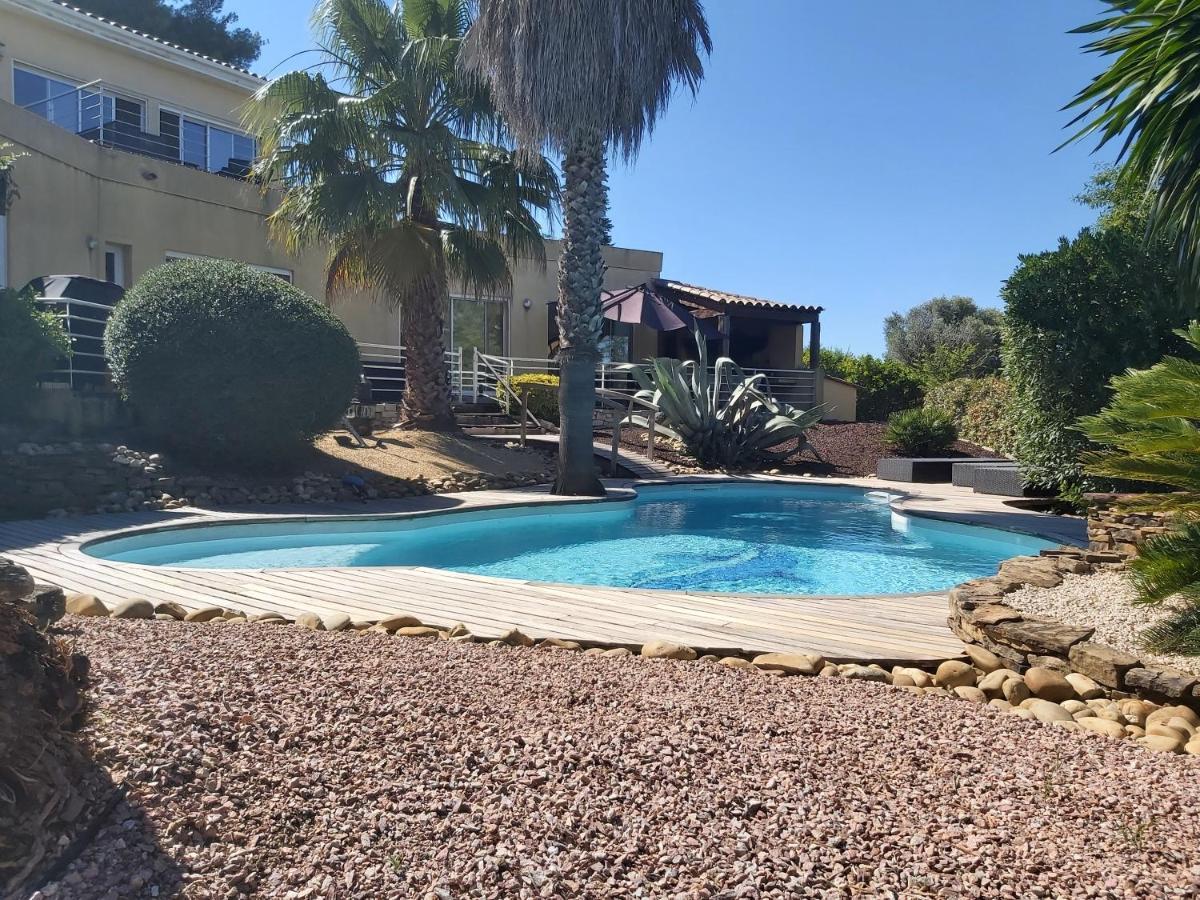 Beautiful Villa With A Stunning View Roujan Exteriör bild