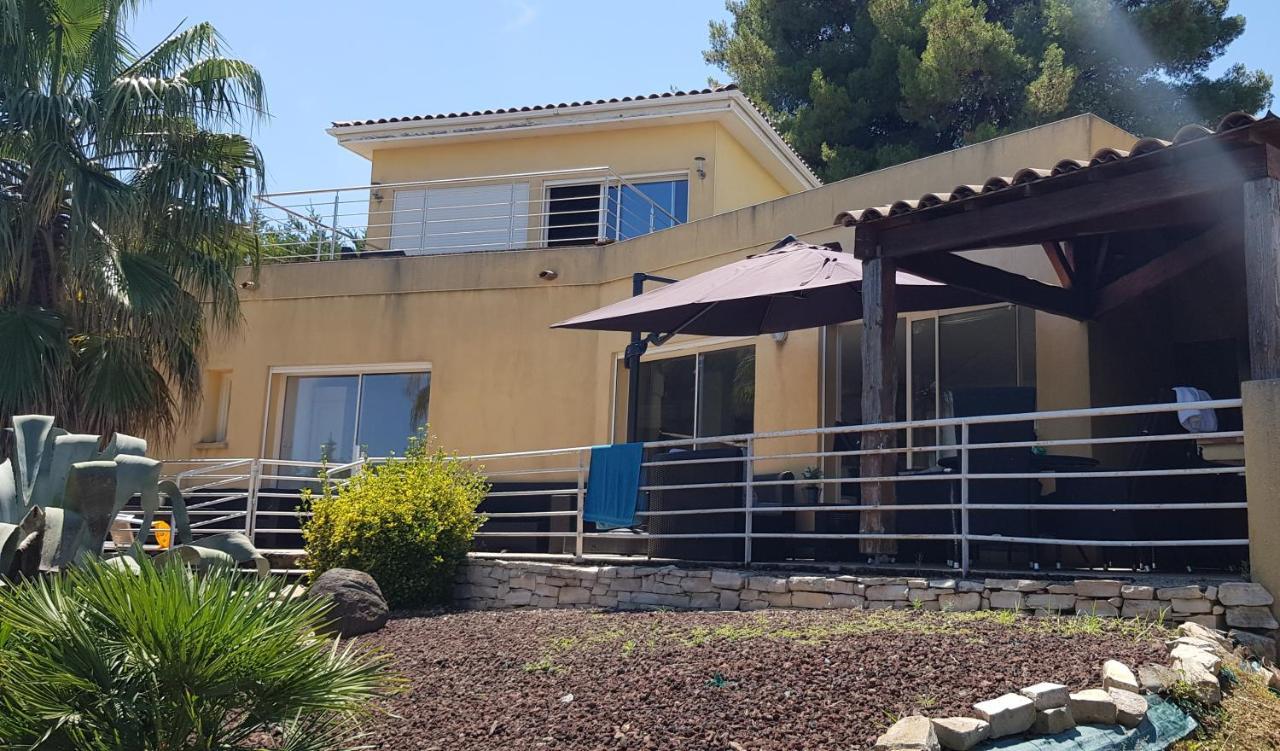 Beautiful Villa With A Stunning View Roujan Exteriör bild