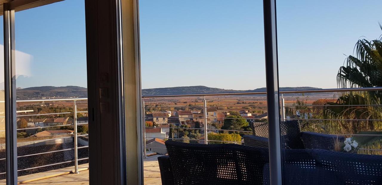 Beautiful Villa With A Stunning View Roujan Exteriör bild